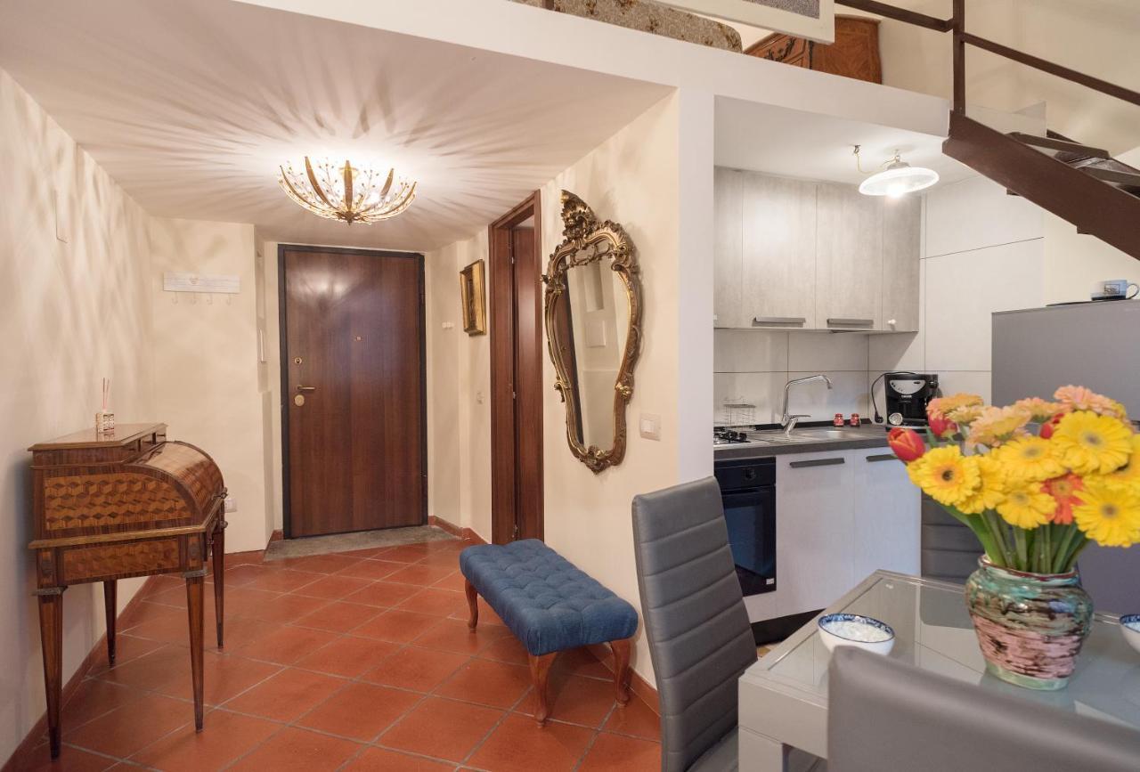 Bobbò House Iv Suite, A Windows On The Monuments