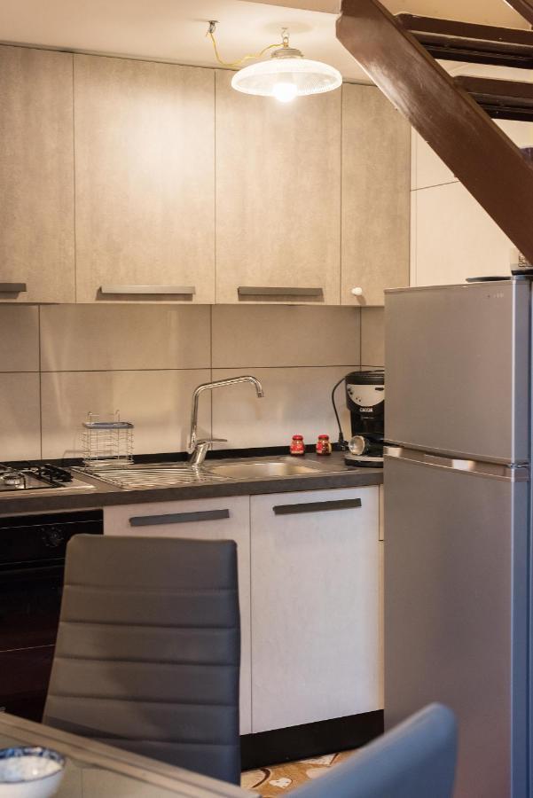 Centro, A Windows On The Monuments Apartment Neapel